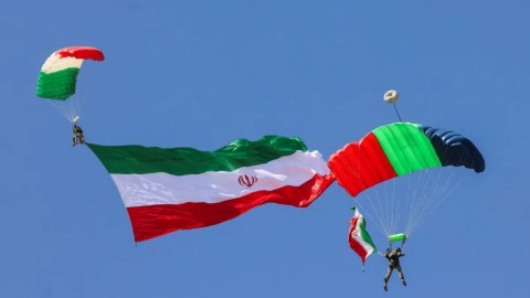 You are currently viewing تطورات مفاجئة بمفاوضات ملف إيران النووي.. مباحثات مُكثفة وحديث عن قرب التوصل لاتفاق ودول أوروبية تهدد