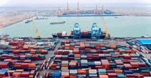 Read more about the article الاطاحة بمتهم اختلس أكثر من مليار دينار من إيرادات وأمانات كمارك البصرة