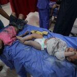 المجازر تتصاعد.. جيش الاحتلال يقصف المنازل على رؤوس ساكنيها ويقتل طالبي المساعدات الاغاثية