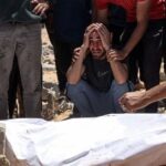جيش الاحتلال يقتل 28 فلسطينياً بعدة مجازر في أنحاء غزة