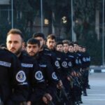 سورية.. قطر تُدرّب عناصر أمن “النظام الجديد” و”المُنقّبات” وصلوا ساحة الأمويين والتركية لغة السوريين الجديدة!.. هل عاد “الجهاديون” للتجرّؤ على جنود روسيا؟ واسم ترامب سيُبنى بـ”الذهب” و”قسد” تُفكّك نفطها لماذا؟