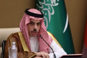 Read more about the article الكيان “لن يتعاون” مع زيارة وزراء خارجية عرب إلى الضفة الغربية المحتلة ويعتبر اجتماعهم مع عباس “اجتماعًا استفزازيًّا”.. مصدر سعودي يؤكد سفر بن فرحان إلى الضفة الأحد