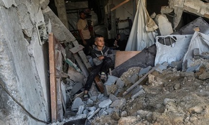 You are currently viewing “حماس” ترد على خطة أمريكية لنقل مليون فلسطيني من غزة إلى ليبيا: متجذّرون في وطنهم