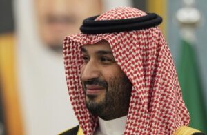 Read more about the article لماذا قرّر الأمير بن سلمان التذكير بـ”مُعاناة إخوتنا” في فلسطين هذا العيد وهل من رابط بين “العُدوان” ومنع بن فرحان “زيارة رام الله”؟.. كيف تلقّى السعوديون خطابه وهل انقطع “دابر التطبيع” وماذا عن علاقة الرياض بـ”حماس المُسلّحة”؟