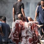 مجازر مستمرة.. جيش الإحتلال يعدم 13 فلسطينيًا بدم بارد أغلبهم من منتظري المساعدات الإنسانية وسط وشمال قطاع غزة