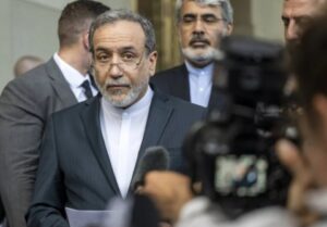 Read more about the article إيران تحسم موقفها وتعلن رفض استئناف مفاوضات برنامجها النووي مع واشنطن قبل وقف العدوان الإحتلال الصهيوني