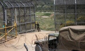 Read more about the article إعلام عبري: الشرع شارك في اجتماع مباشر مع مسؤولين صهاينة في أذربيجان