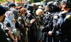 Read more about the article دعم فلسطين يشعل شرارة التمرد… ولادة ثقافة مضادة جديدة في الغرب