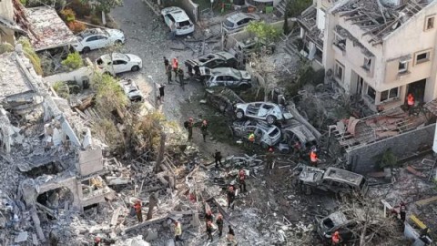 You are currently viewing “عملية الأسد الصاعد”… حين كسر الرد الإيراني عنق المفاجأة.. ومن يملك حقًا أدوات التأثير الاستراتيجي في الشرق الأوسط؟