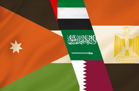 You are currently viewing مم تتخوف تل أبيب؟.. دراسة عبرية تحذر: عمليات الشراء الضخمة التي قامت بها دول الخليج في مصر والأردن تؤثر على الكيان وتعرضها لمخاطر