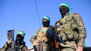 Read more about the article حماس تسلّم ردّها على مقترح الهدنة تضمّن تعديلات تشمل ضمانات لوقف إطلاق نار دائم مع الكيان وعالج ملف دخول المساعدات إلى غزة.. والاحتلال يتهم الحركة بافتعال أزمة غذاء في القطاع