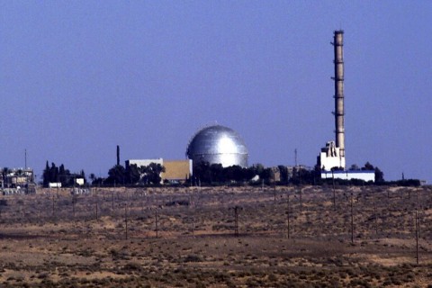 You are currently viewing أزمة اعتراف باريس بفلسطين مفتعلة ومبتذلة: بعدما اشترطت مُشاركتها بالعدوان الثلاثي على مصر الكيان حقق حلمهابامتلاك الأسلحة النوويّة بواسطة فرنسا.. بيريز حصل على مبتغاه من الفرنسيين وواشنطن أيّدت سياسة الكيان الضبابيّة