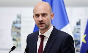 Read more about the article وزير الخارجية الفرنسي: منظومة مساعدات مؤسسة غزة الإنسانية “مخزية”