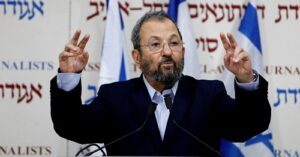 Read more about the article إيهود باراك: الكيان ينهار بسبب الاستنزاف في غزة والعصيان المدني هو الحل