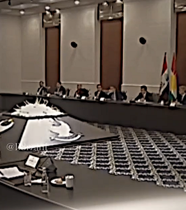 You are currently viewing اسمع وشاهد حتى الأخير فخامة الرئيس مسرور بارزاني كيف قارن كوردستان بالعراق والمحافظات العراقية”