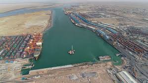 Read more about the article القضاء يكتب السطر الأخير في فوضى خور عبد الله.. ما هو قانوني وما هو مزايدة