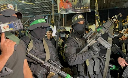 You are currently viewing الفصائل في الضفة الغربية.. إلى أين؟