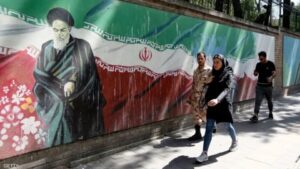 Read more about the article روسيا تُحذر إيران من هجوم عسكري أمريكي-صهيوني قريب.. وطهران تهدد بخطوات حال تفعيل الترويكا الأوروبي لـ”آلية الزناد”