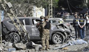 Read more about the article خرق جديد لاتفاق وقف النار.. شهيد بقصف إسرائيلي استهدف سيارة مدنية في قضاء “النبطية” جنوبي لبنان