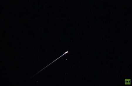 You are currently viewing الكيان يؤكد للمرة الأولى استخدام الحوثيين لصاروخ برؤوس متعددة