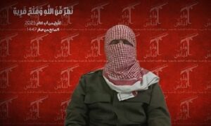 Read more about the article قائد “أولي البأس” يطلق نداء تعبئة ويزعم “نهاية الدولة السورية”