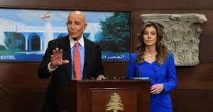 Read more about the article إهانة توماس براك لصحفيين لبنانيين تتفاعل.. دعوة للاعتذار والرئاسة تأسف