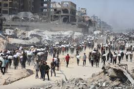 Read more about the article المكتب الإعلامي الحكومي في غزة: الاحتلال سمح بدخول 201 شاحنة مساعدات فقط من أصل 1,200