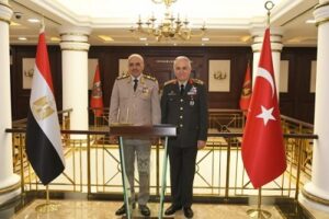 Read more about the article تعاون عسكري مصري تركي لمواجهة مفاجآت الإحتلال بعد الإنذار بقصف شديد لغزة