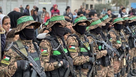 You are currently viewing مفاوضات الأسرى بين الك و”حماس” مستمرة خلف الكواليس وهناك جهود قد تصل لصفقة شاملة.. إعلام عبري يكشف التفاصيل