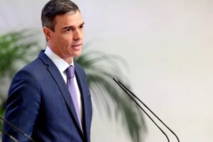 Read more about the article سانشيز يهاجم الدول الأوروبية بسبب مواقفها من الحرب على غزة: فشلكم الذريع غير مقبول وسيقوض مكانة الغرب