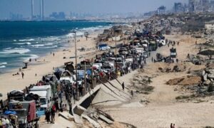 Read more about the article جيش الإحتلال يعلن إقامة “مسار انتقال مؤقت” لخروج سكان مدينة غزة