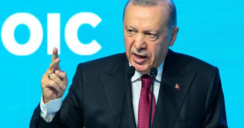 You are currently viewing الرئيس التركي: لا يمكن أن نبقى متفرجين أمام ما يجري في فلسطين من جرائم وفظائع يرتكبها “الطاغية الكافر” نتنياهو