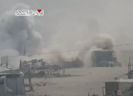 You are currently viewing المقاومة الفلسطينية تنفّذ 3 عمليات في غزة: استهداف آليات للكيان وإيقاع قتلى