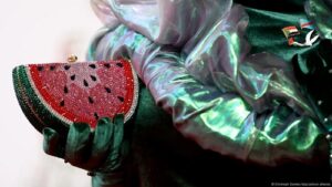 Read more about the article فلسطين: كيف أصبح البطيخ رمزًا للاحتجاج