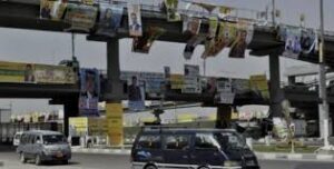 Read more about the article أموال هائلة قبل الانتخابات والشوارع تتحول إلى لوحات دعائية