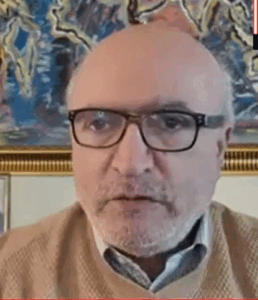 Read more about the article قنديل: اول مرة اعترف لكم..