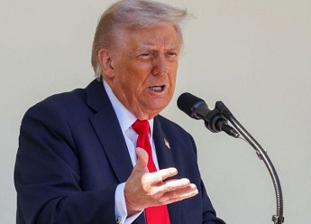 You are currently viewing نيويورك تايمز: ترامب يفكك نظاما دوليا صمم لحماية وخدمة المصالح الأمريكية ويقود العالم نحو الفوضى والعنف