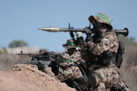 You are currently viewing “القسام” تعلن قتل وإصابة عسكريين من الكيان في خان يونس وترصد هبوط طيران مروحي للإخلاء”