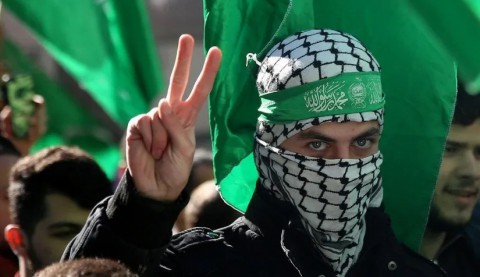 You are currently viewing ﻿ مصدر: “حماس” لن تحكم غزة في المرحلة الانتقالية وسلاحها لن يُستخدم طوال فترة الهدنة وأسماء اللجنة الإدارية جاهزة