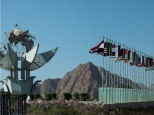 Read more about the article هل كان حادث مقتل وفد الديوان الأميري القطري في مصر “اغتيالًا مُدبّرًا” ولماذا اهتم الإعلام المصري بنفي كونه “الوفد المُفاوض” بين حماس والكيان؟.. قمّة شرم الشيخ غدًا: الكيان تمنّع وإيران مَدعوّة وماذا عن “حماس”؟