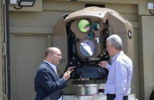 Read more about the article قراصنة يعلنون الاستيلاء على على معلومات سرية حول منظومة “الشعاع الحديدي” الليزرية الإسرائيلية