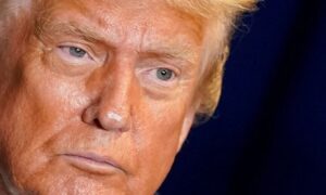 Read more about the article ترامب: حماس مستعدة لسلام دائم وعلى الكيان وقف قصف غزة “فورا”