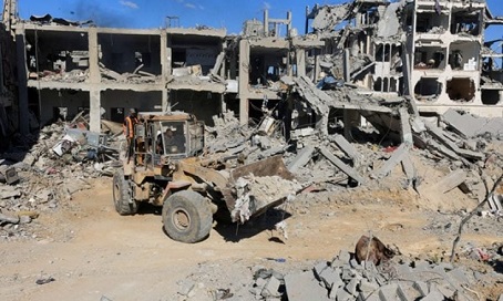 You are currently viewing كاتبة من الكيان تتساءل عن احتمالات طريق العودة بعد الإبادة: قسوة الفلسطينيين رد فعل على قسوة الإحتلال وسلب الأرض والماء والحريات