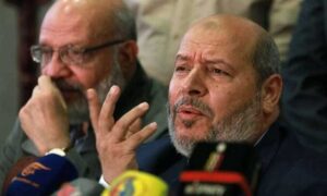 Read more about the article أول ظهور للقيادي في “حماس” خليل الحية بعد فشل الكيان بمحاولة اغتياله في الدوحة