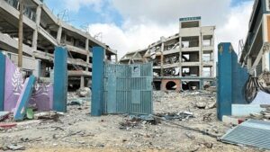 Read more about the article الأونروا: 8 آلاف معلم جاهزون لمساعدة الأطفال على العودة إلى التعلم في غزة