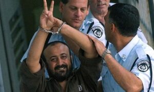 Read more about the article إعلام عبري: حماس تصر على إدراج البرغوثي ضمن أي صفقة تبادل مع الكيان