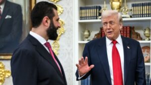 Read more about the article ﻿ بعد لقاء ترامب والشرع “التاريخي”.. قلق في الكيان من خسارة “جبل الشيخ” وتركيا تترقب النتائج وتخشى تلاشي دورها