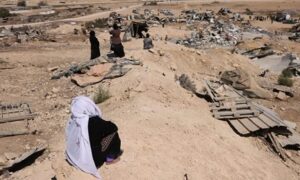 Read more about the article “إحنا ملح البلاد وزيتونها وصبرها”.. نائب عربي في الكنيست يرد على نائبة في الكيان: “كل قبيلة فيها هبيلة”