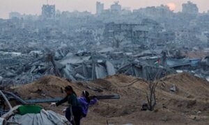 Read more about the article فايننشال تايمز: إدارة ترامب منشغلة باتفاقيات أبراهام ودول المنطقة تذكرها بغزة والمسار الموثوق نحو دولة فلسطينية