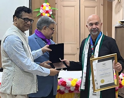 You are currently viewing مهرجان بابل للثقافات العالمية  ينال جائزة كاثاك العالمية 2025